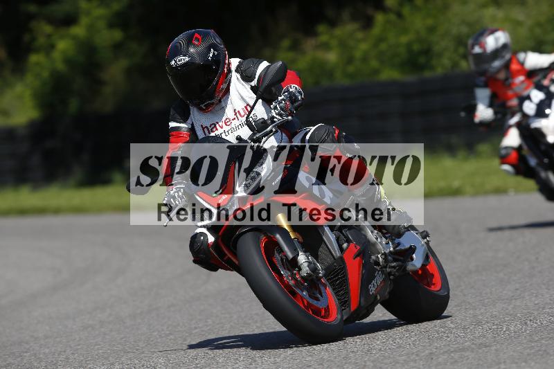 /Archiv-2024/29 12.06.2024 MOTO.CH Track Day ADR/Gruppe blau/Team